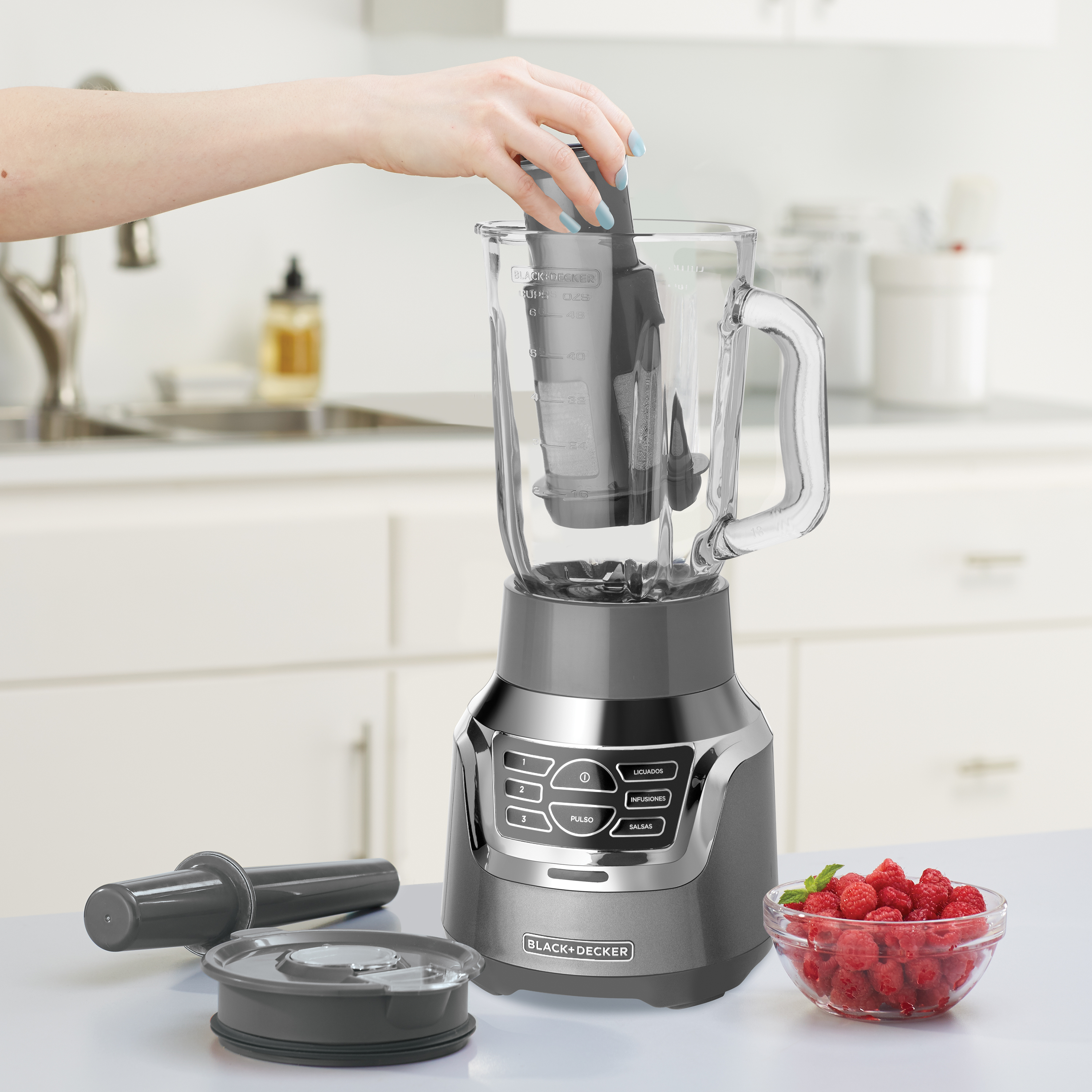 https://s7cdn.spectrumbrands.com/~/media/LatinAmerica/BlackAndDecker/Imagenes/Producto_High_Res/FoodPrep/Blenders/BL1350G/BL1350G_11.jpg