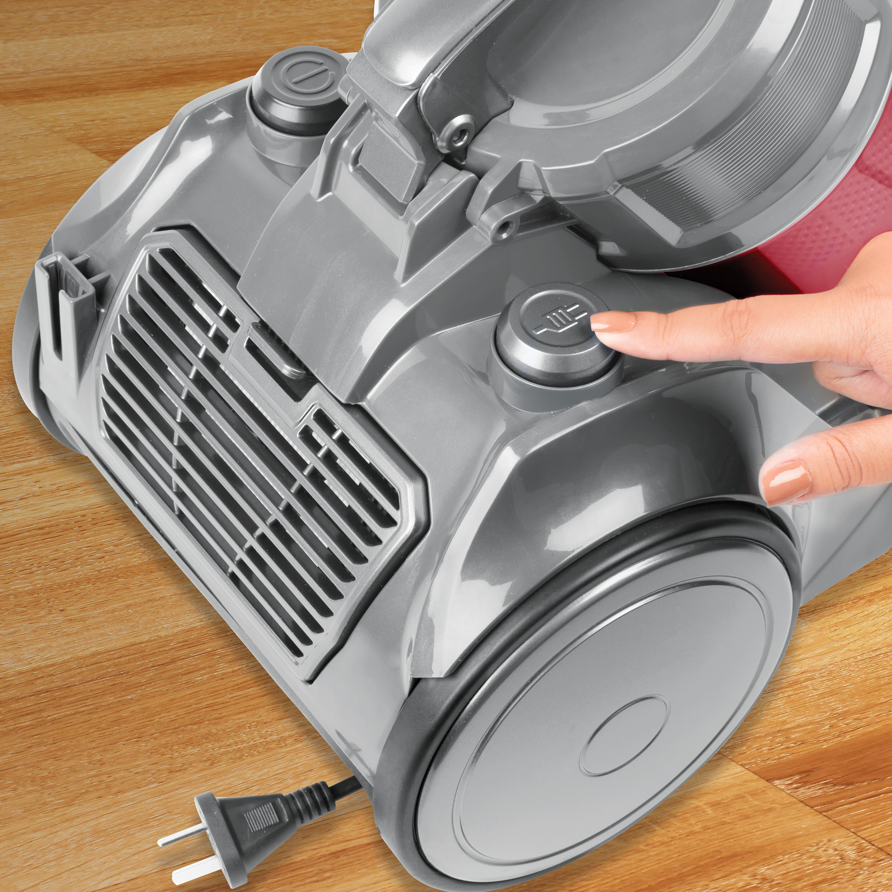 BLACK+DECKER Aspiradora Black Decker 1800w