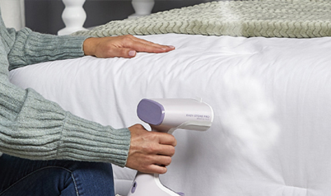 Black+Decker™ advanced handheld steamer hgs200