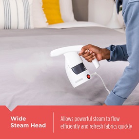 Wide steam head allows powerful steam to flow efficiently and refresh fabrics quickly.