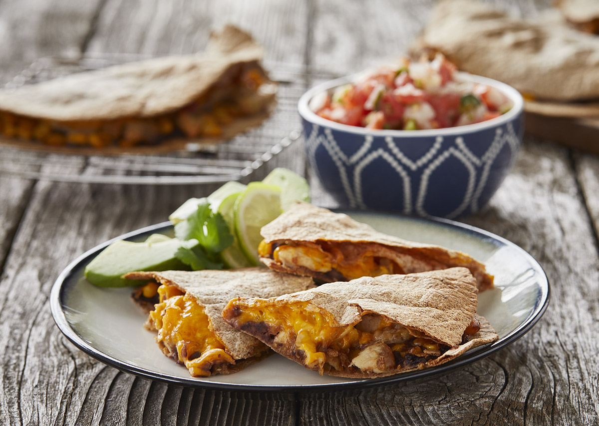 https://s7cdn.spectrumbrands.com/~/media/SmallAppliancesUS/George%20Foreman/Images/Blog/Recipes/Poultry/Air%20Fryer%20Chicken%20Quesadilla/Chicken%20Quesadilla_02_crop.jpg