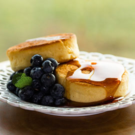 RUSSELL HOBBS Soufflé Glazed Pancakes Recipe Thumb